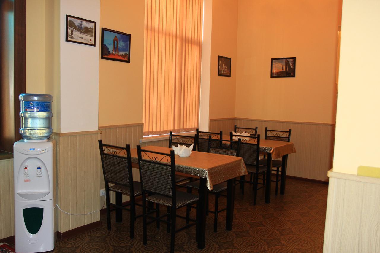 City Hostel Dushanbe Ngoại thất bức ảnh